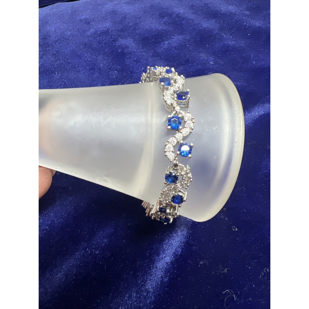 Tennis‎ Bracelet Blue Clear Crystal Cubic Zirconia Silver Tone 6.5" - Picture 5 of 12